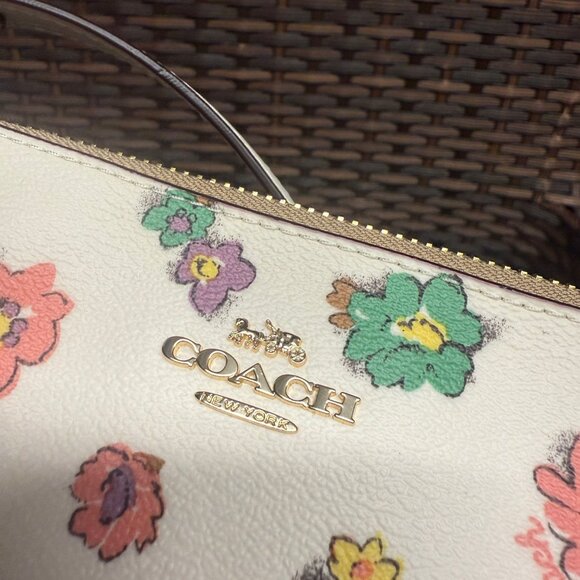 coach Nolita 19 With Spaced Floral Field Print ca738 - Picture 5 of 7